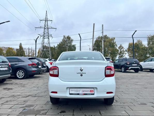 Renault Logan II Рестайлинг с пробегом 2022 года, цена 920 000 рублей, 133954 км, седан, Автокод Объявления