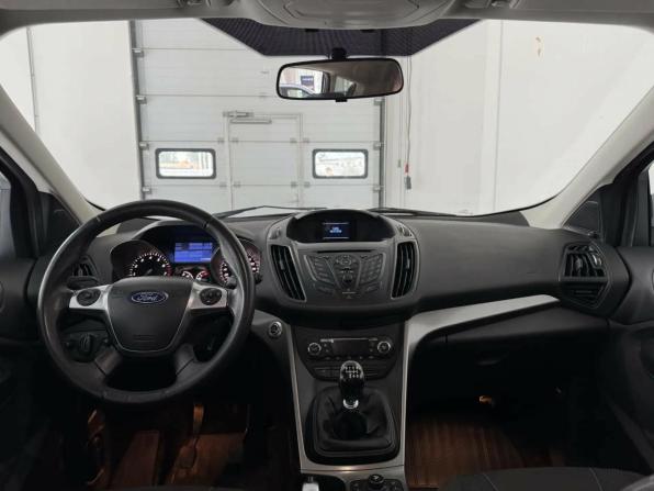 Ford Kuga II с пробегом 2013 года, цена 1 000 000 рублей, 213000 км, внедорожник, Автокод Объявления