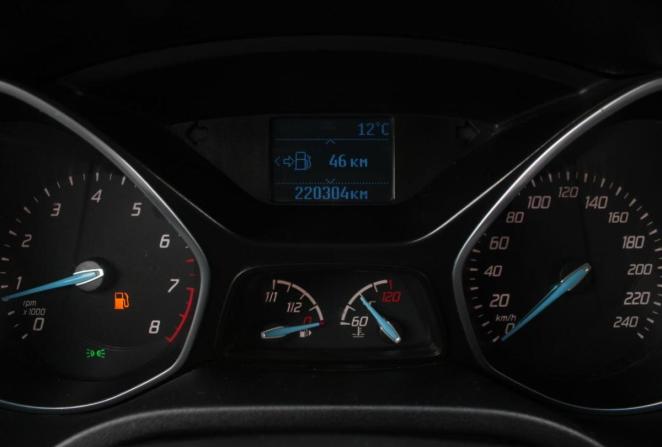 Ford Focus III с пробегом 2012 года, цена 710 000 рублей, 220304 км, седан, Автокод Объявления