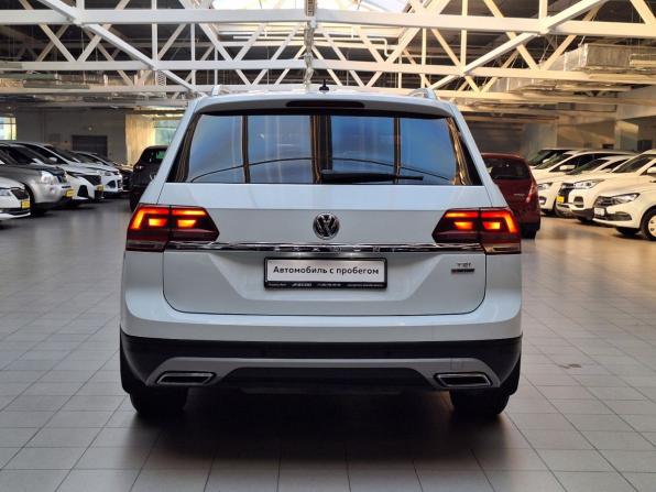 Volkswagen Teramont I с пробегом 2018 года, цена 3 037 000 рублей, 142900 км, внедорожник, Автокод Объявления