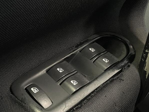Renault Scenic II Рестайлинг с пробегом 2007 года, цена 440 000 рублей, 267000 км, компактвэн, Автокод Объявления