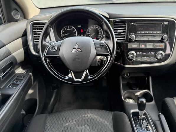 Mitsubishi Outlander III Рестайлинг 2 с пробегом 2015 года, цена 1 449 000 рублей, 160134 км, внедорожник, Автокод Объявления