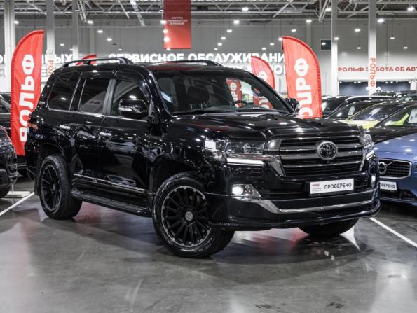 Toyota Land Cruiser 200 Series Рестайлинг 2 с пробегом 2019 года, цена 8 700 000 рублей, 93152 км, внедорожник, Автокод Объявления