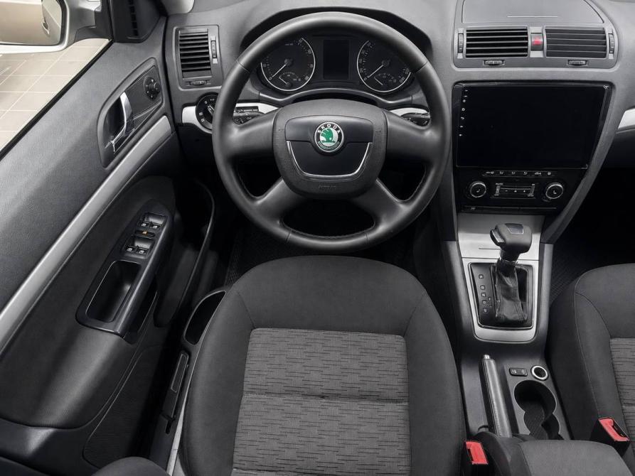 Skoda Octavia II (A5) Рестайлинг Ростов-на-Дону  - изображение 8