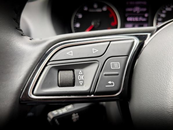 Audi Q2 I Рестайлинг с пробегом 2021 года, цена 2 850 000 рублей, 44660 км, внедорожник, Автокод Объявления