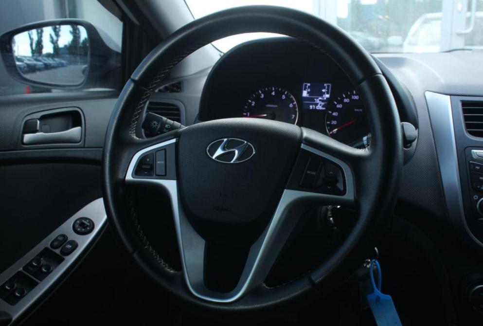 Hyundai Solaris I Рестайлинг Саратов  - изображение 16