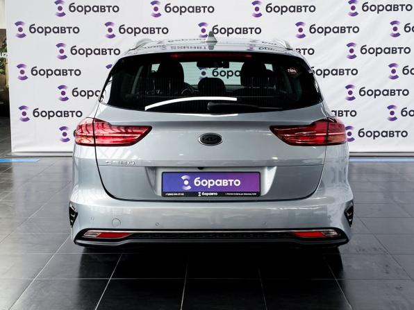 Kia Ceed III с пробегом 2019 года, цена 1 820 000 рублей, 106718 км, универсал, Автокод Объявления
