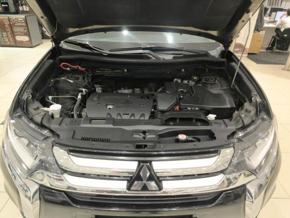 Mitsubishi Outlander III Рестайлинг 2 с пробегом 2016 года, цена 1 830 000 рублей, 97544 км, внедорожник, Автокод Объявления