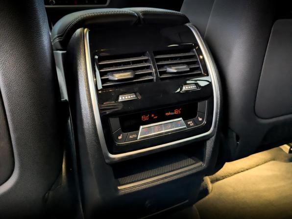 BMW X6 III (G06) Рестайлинг с пробегом 2023 года, цена 11 750 000 рублей, 32780 км, внедорожник, Автокод Объявления