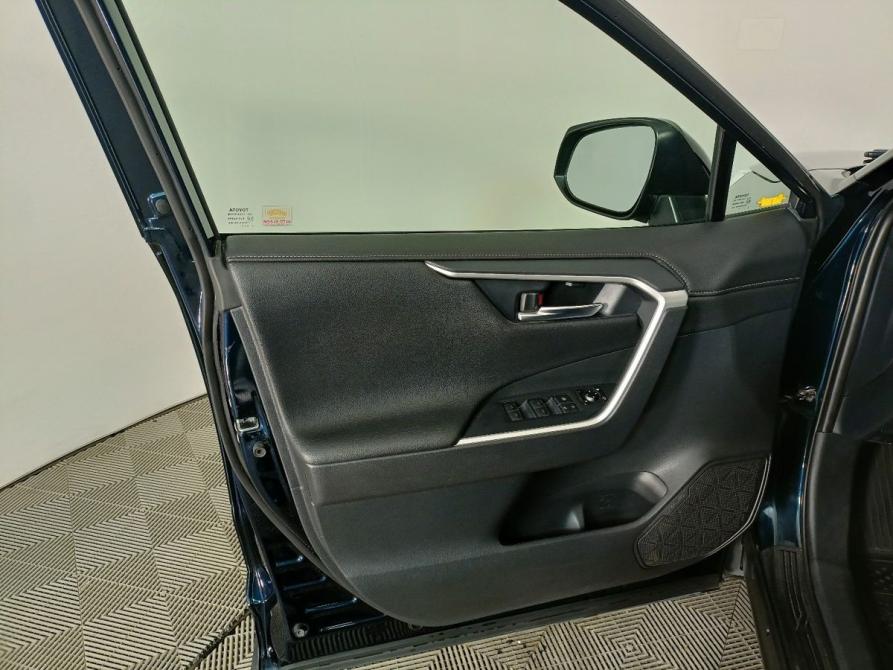 Toyota RAV4 V (XA50) Архангельск  - изображение 11