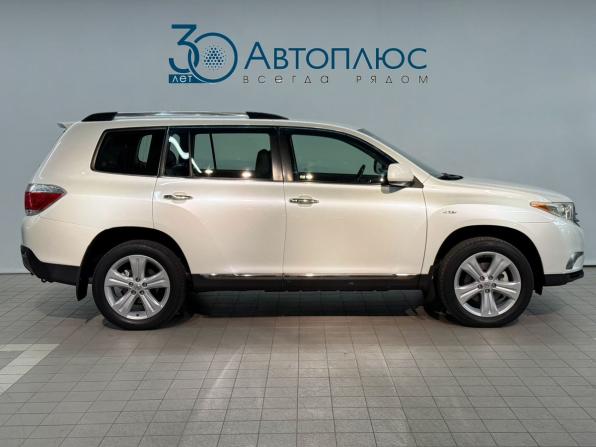 Toyota Highlander II (XU40) Рестайлинг с пробегом 2010 года, цена 2 250 000 рублей, 211876 км, внедорожник, Автокод Объявления
