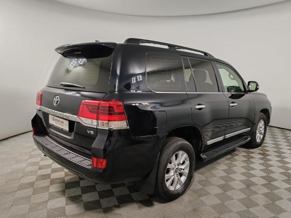 Toyota Land Cruiser 200 Series Рестайлинг 2 с пробегом 2015 года, цена 4 800 000 рублей, 199129 км, внедорожник, Автокод Объявления