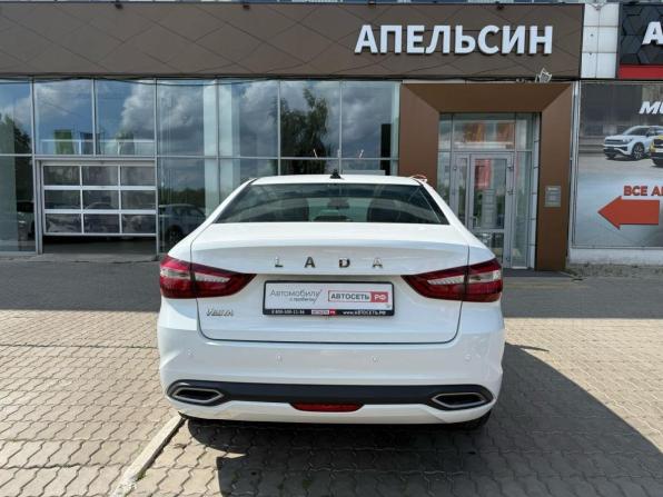 Lada (ВАЗ) Vesta I Рестайлинг (NG) с пробегом 2024 года, цена 1 264 873 рубля, 26500 км, седан, Автокод Объявления