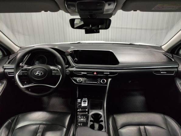 Hyundai Sonata VIII (DN8) с пробегом 2020 года, цена 1 885 000 рублей, 105000 км, седан, Автокод Объявления