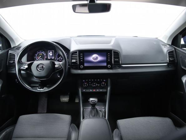 Skoda Karoq I с пробегом 2020 года, цена 2 090 000 рублей, 113996 км, внедорожник, Автокод Объявления