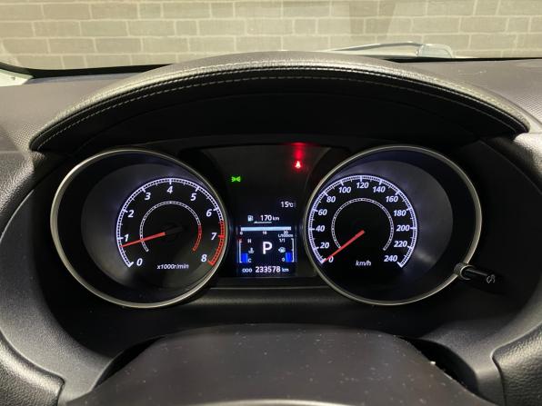 Mitsubishi Outlander II Рестайлинг с пробегом 2012 года, цена 1 300 000 рублей, 233577 км, внедорожник, Автокод Объявления