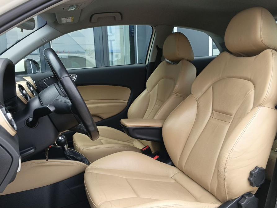 Audi A1 I (8X) Москва  - изображение 20