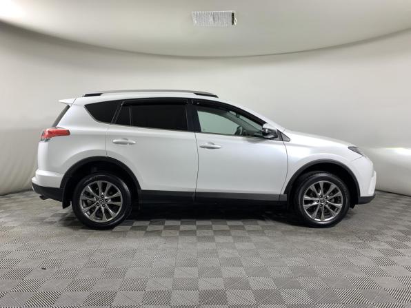 Toyota RAV4 IV (XA40) Рестайлинг с пробегом 2018 года, цена 3 380 000 рублей, 80126 км, внедорожник, Автокод Объявления