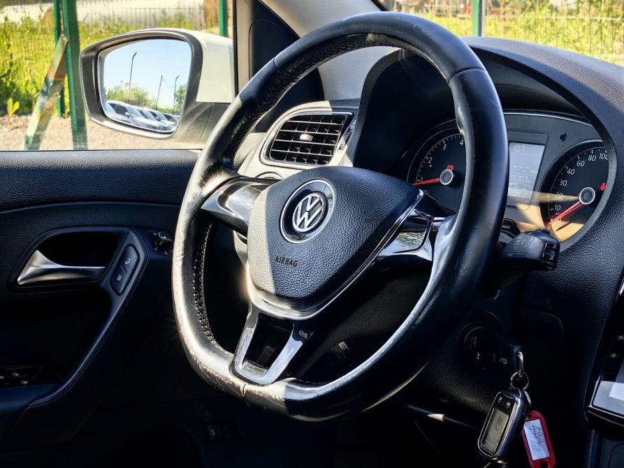 Volkswagen Polo V Рестайлинг Санкт-Петербург  - изображение 11