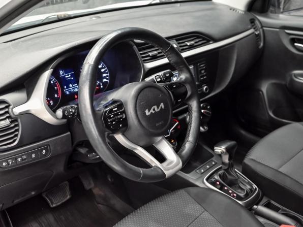 Kia Rio IV Рестайлинг с пробегом 2021 года, цена 1 300 000 рублей, 171438 км, седан, Автокод Объявления