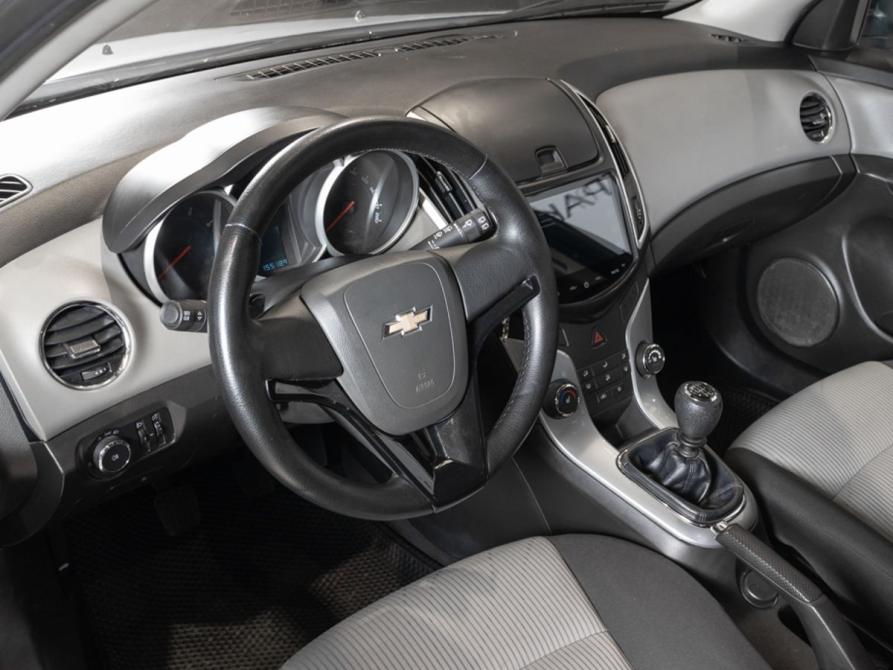 Chevrolet Cruze I Рестайлинг Казань  - изображение 5