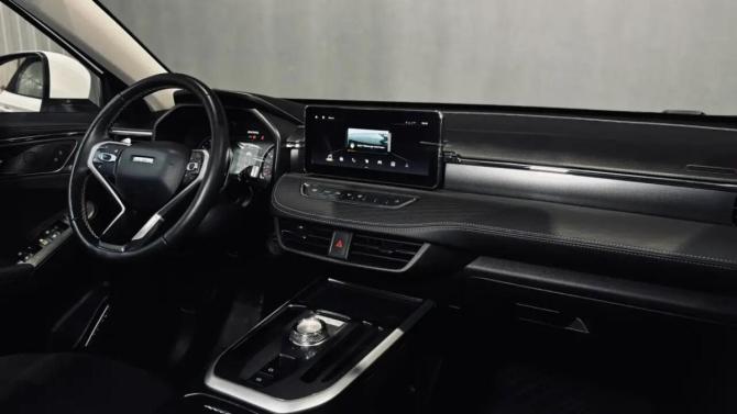 Haval Jolion I с пробегом 2023 года, цена 1 820 000 рублей, 30688 км, внедорожник, Автокод Объявления