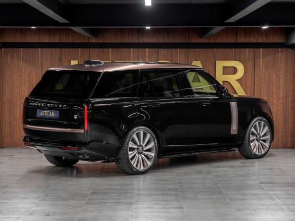 Land Rover Range Rover V с пробегом 2023 года, цена 29 000 000 рублей, 23 км, внедорожник, Автокод Объявления