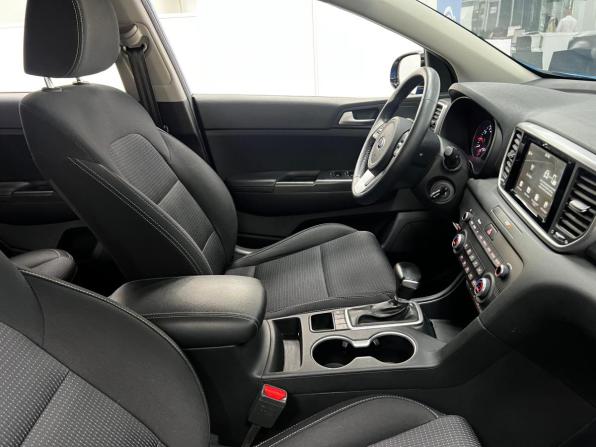 Kia Sportage IV Рестайлинг с пробегом 2019 года, цена 2 200 000 рублей, 49200 км, внедорожник, Автокод Объявления