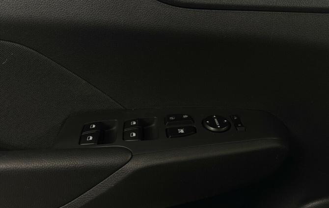 Hyundai Solaris II с пробегом 2019 года, цена 1 125 000 рублей, 221944 км, седан, Автокод Объявления