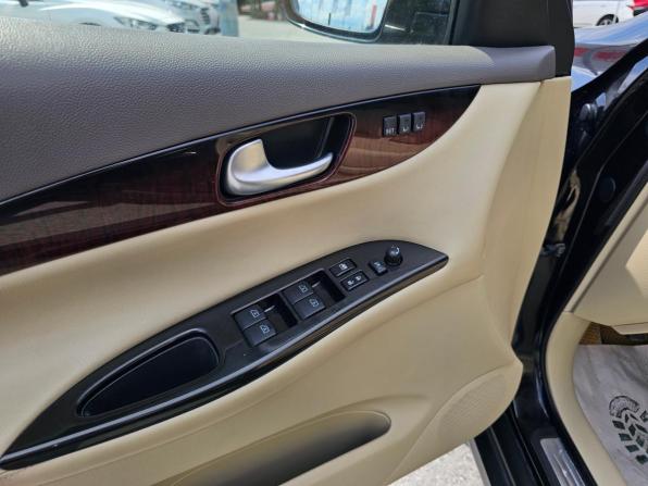 Infiniti QX50 I с пробегом 2015 года, цена 1 849 995 рублей, 181597 км, внедорожник, Автокод Объявления