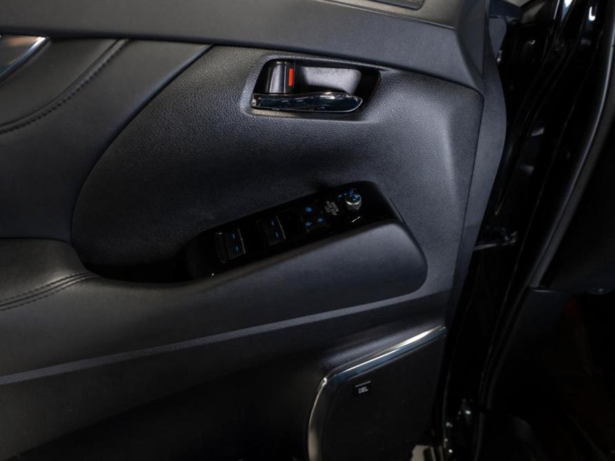 Toyota Alphard III Рестайлинг Москва  - изображение 23
