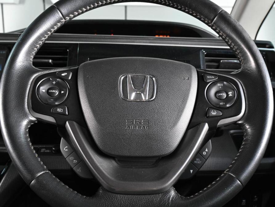 Honda Stepwgn V Рестайлинг Ростов-на-Дону  - изображение 14