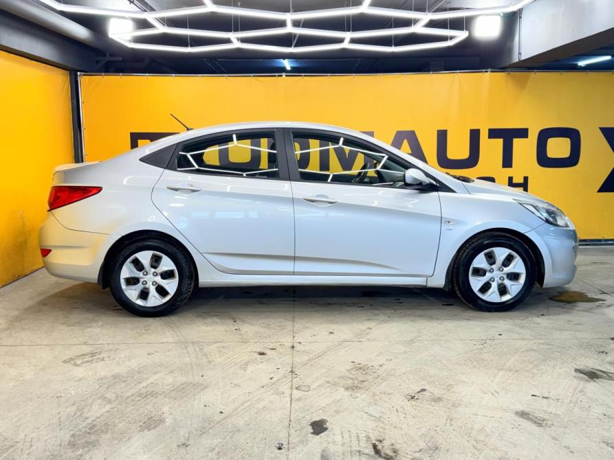 Hyundai Solaris I Ижевск  - изображение 8