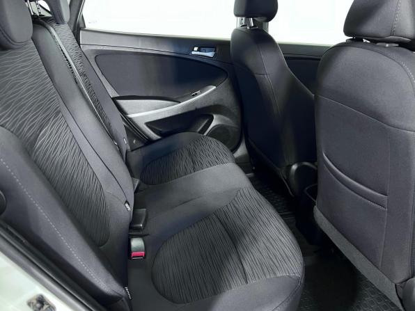 Hyundai Solaris I Рестайлинг с пробегом 2016 года, цена 1 127 000 рублей, 161167 км, хэтчбек, Автокод Объявления