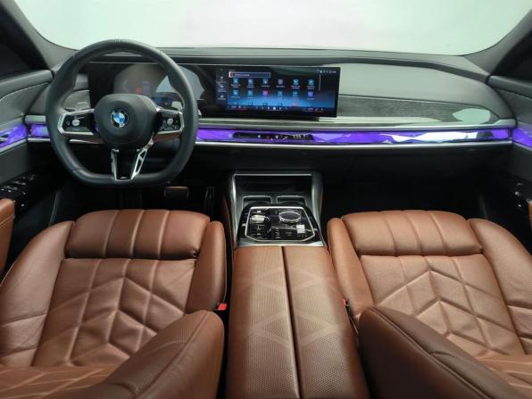 BMW 7 серии VII (G70) с пробегом 2024 года, цена 14 200 000 рублей, 11845 км, седан, Автокод Объявления