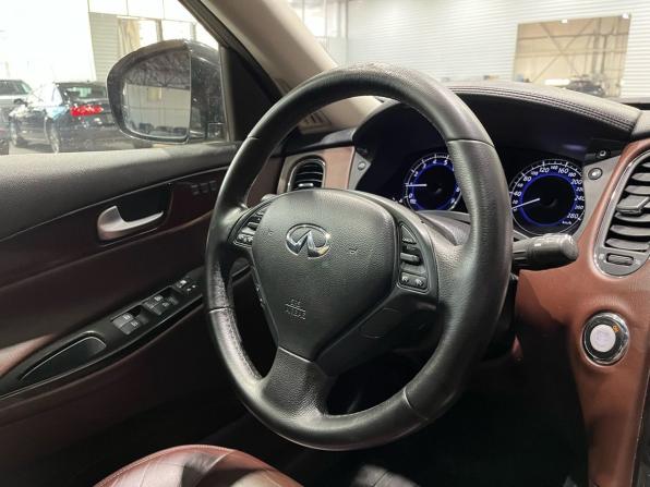 Infiniti QX50 I с пробегом 2014 года, цена 1 629 000 рублей, 165207 км, внедорожник, Автокод Объявления