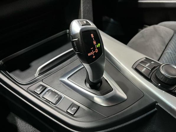 BMW 3 серии VI (F3x) Рестайлинг с пробегом 2015 года, цена 2 300 000 рублей, 188754 км, седан, Автокод Объявления