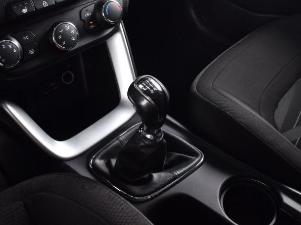 Kia Ceed II Рестайлинг с пробегом 2015 года, цена 919 995 рублей, 131048 км, хэтчбек, Автокод Объявления