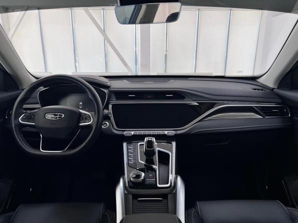 Geely Atlas Pro с пробегом 2022 года, цена 1 900 000 рублей, 45850 км, внедорожник, Автокод Объявления