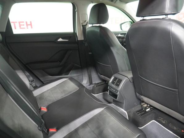 Volkswagen Taos I с пробегом 2021 года, цена 2 500 000 рублей, 91825 км, внедорожник, Автокод Объявления