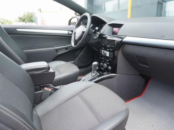 Opel Astra H Рестайлинг с пробегом 2010 года, цена 480 000 рублей, 344670 км, хэтчбек, Автокод Объявления