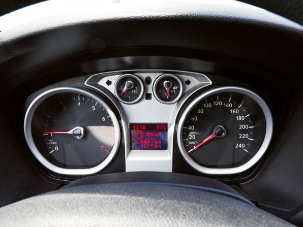Ford Focus II Рестайлинг с пробегом 2011 года, цена 690 000 рублей, 138000 км, хэтчбек, Автокод Объявления