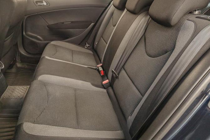Peugeot 408 I с пробегом 2013 года, цена 549 000 рублей, 181000 км, седан, Автокод Объявления
