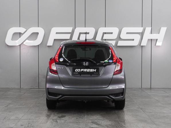 Honda Fit III Рестайлинг с пробегом 2019 года, цена 1 590 000 рублей, 80004 км, хэтчбек, Автокод Объявления
