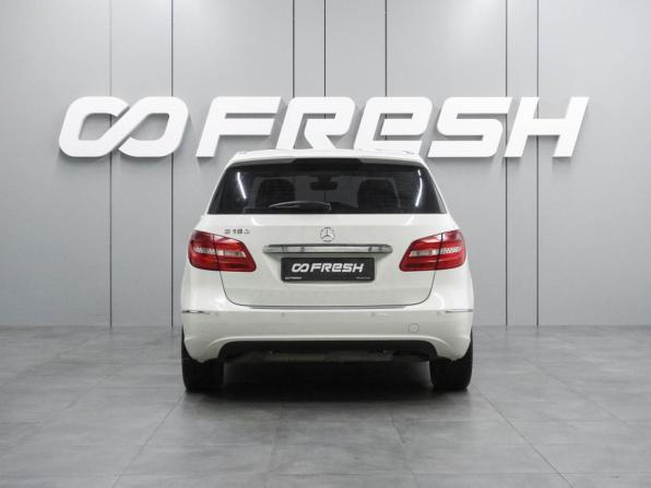 Mercedes-Benz B-Класс II (W246) с пробегом 2012 года, цена 799 000 рублей, 207701 км, хэтчбек, Автокод Объявления