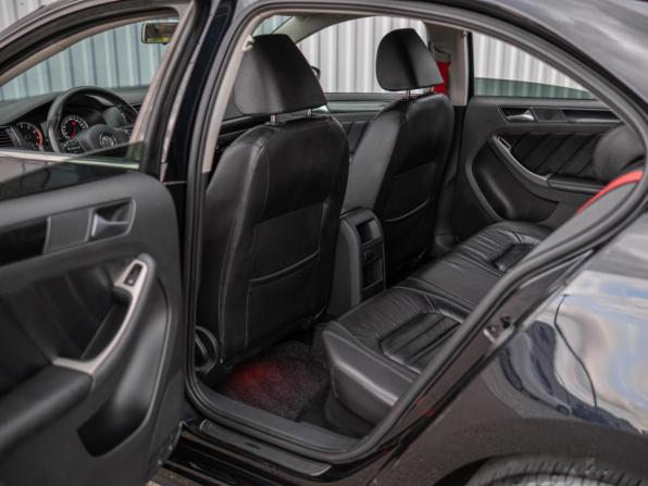 Volkswagen Jetta VI с пробегом 2013 года, цена 1 249 000 рублей, 194325 км, седан, Автокод Объявления