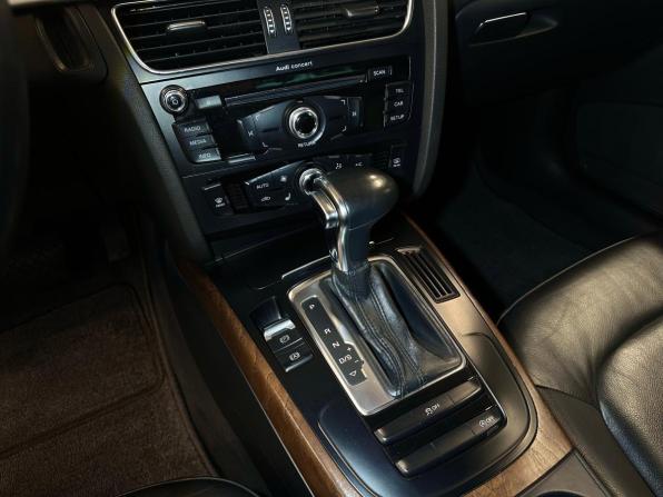 Audi A4 IV (B8) Рестайлинг с пробегом 2015 года, цена 1 293 000 рублей, 247744 км, седан, Автокод Объявления