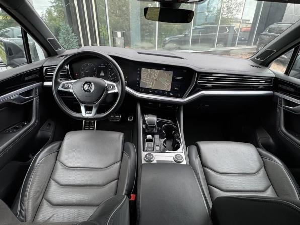 Volkswagen Touareg III с пробегом 2019 года, цена 6 279 000 рублей, 56719 км, внедорожник, Автокод Объявления