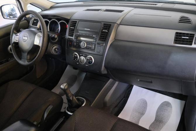 Nissan Tiida I Рестайлинг с пробегом 2011 года, цена 719 000 рублей, 197000 км, седан, Автокод Объявления