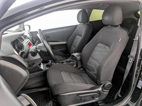 Kia Ceed II Рестайлинг с пробегом 2016 года, цена 1 070 000 рублей, 161143 км, хэтчбек, Автокод Объявления